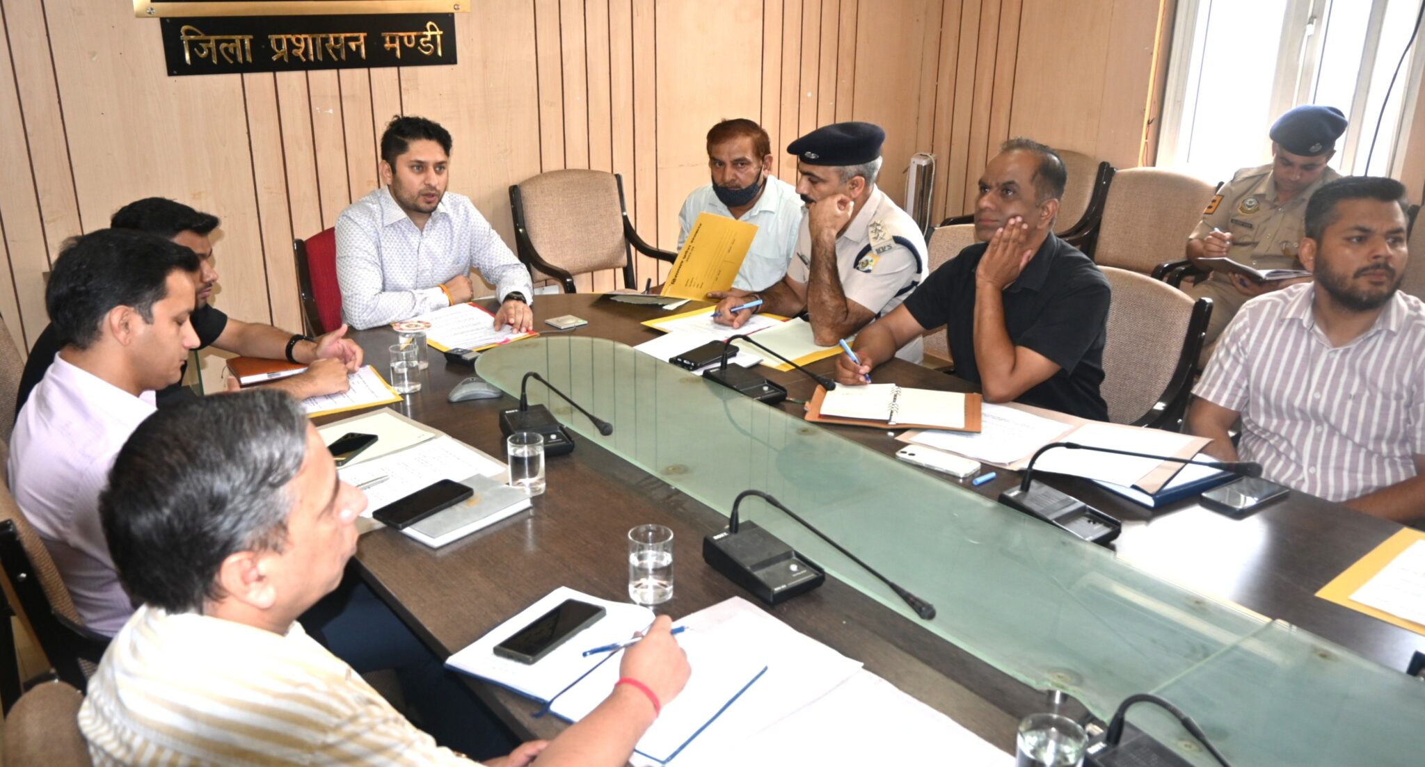 उपायुक्त ने की राज्य स्तरीय कारगिल विजय दिवस समारोह की तैयारियों की समीक्षा